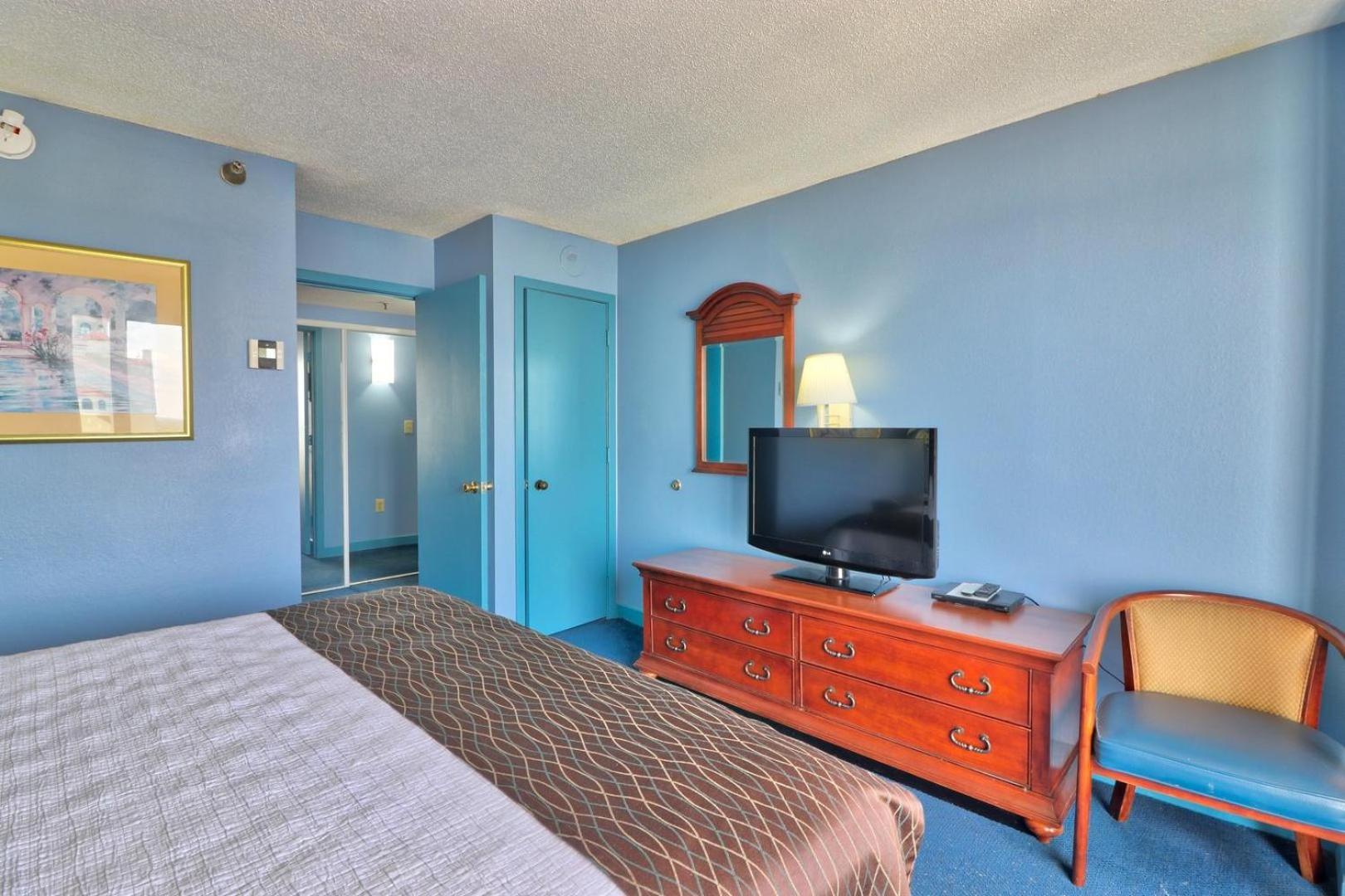 شاطئ ميرتل Enticing Ocean View Condo Located On The Blvd, Wifi Included, Monthly Winter Ren المظهر الخارجي الصورة